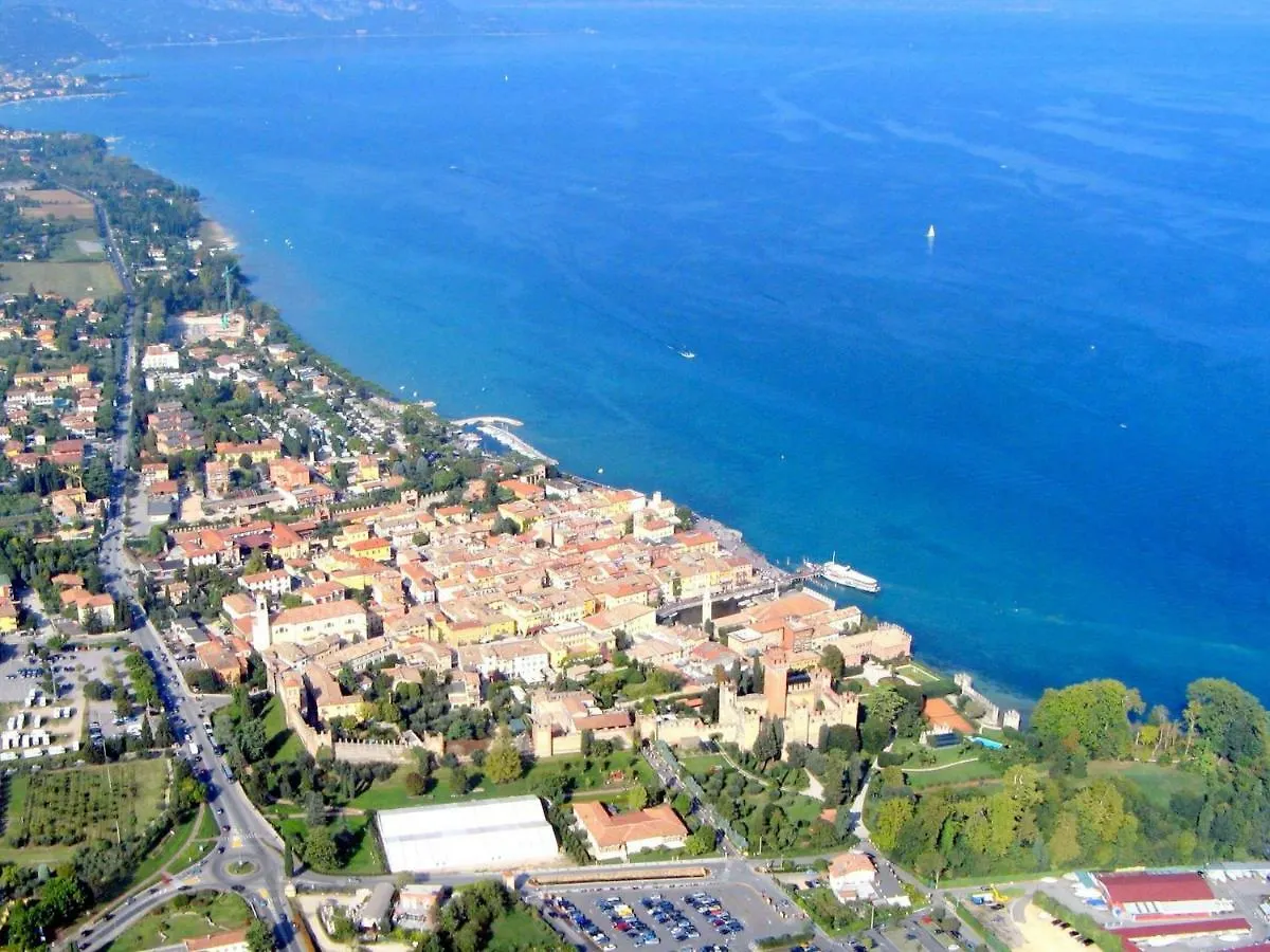 Belvilla By Oyo Casara Quindici Lazise 0*,  Italy